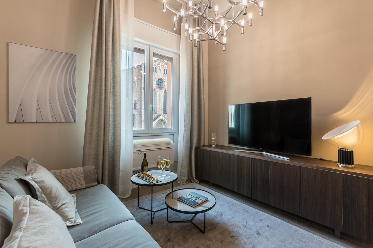 San Francesco Luxury Suite - Adult Only โบโลญญา ภายนอก รูปภาพ